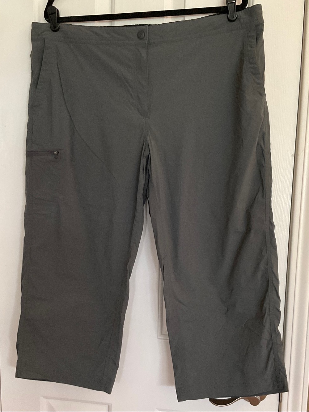 Women’s L.L. Bean Comfort Trail Crop Pants